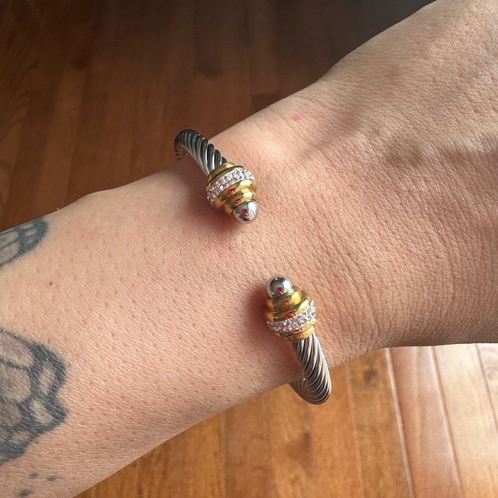 Elegant Silver and Gold Women's adjustable Bracelet